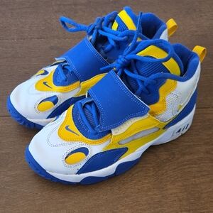 Nike Kids Blue and Yellow Sneakers